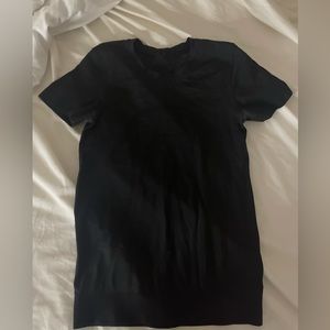 black short sleeve swiftly tech size 0